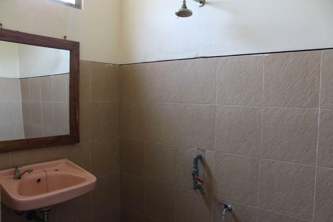 Apartamento Harrys Oceanhouse 2 Pacitan Exterior foto