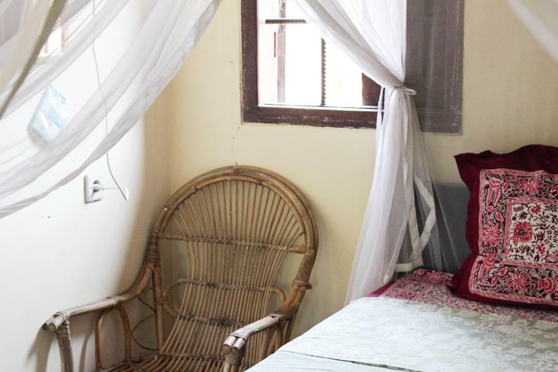Apartamento Harrys Oceanhouse 2 Pacitan Exterior foto